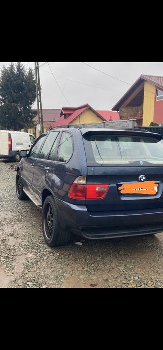 Vând x5 e53 sau schimb 
420000 km 
3.
