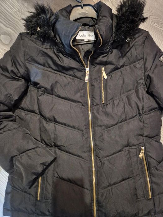 Дамско яке-Calvin Klein