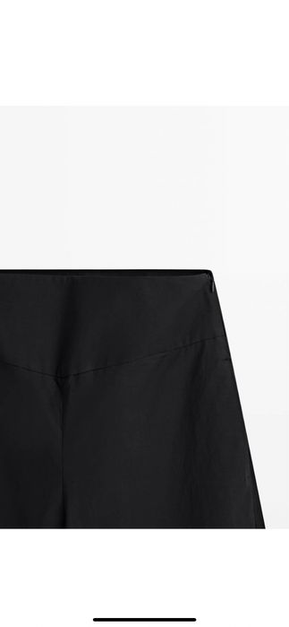 Pantaloni largi Massimo Dutti