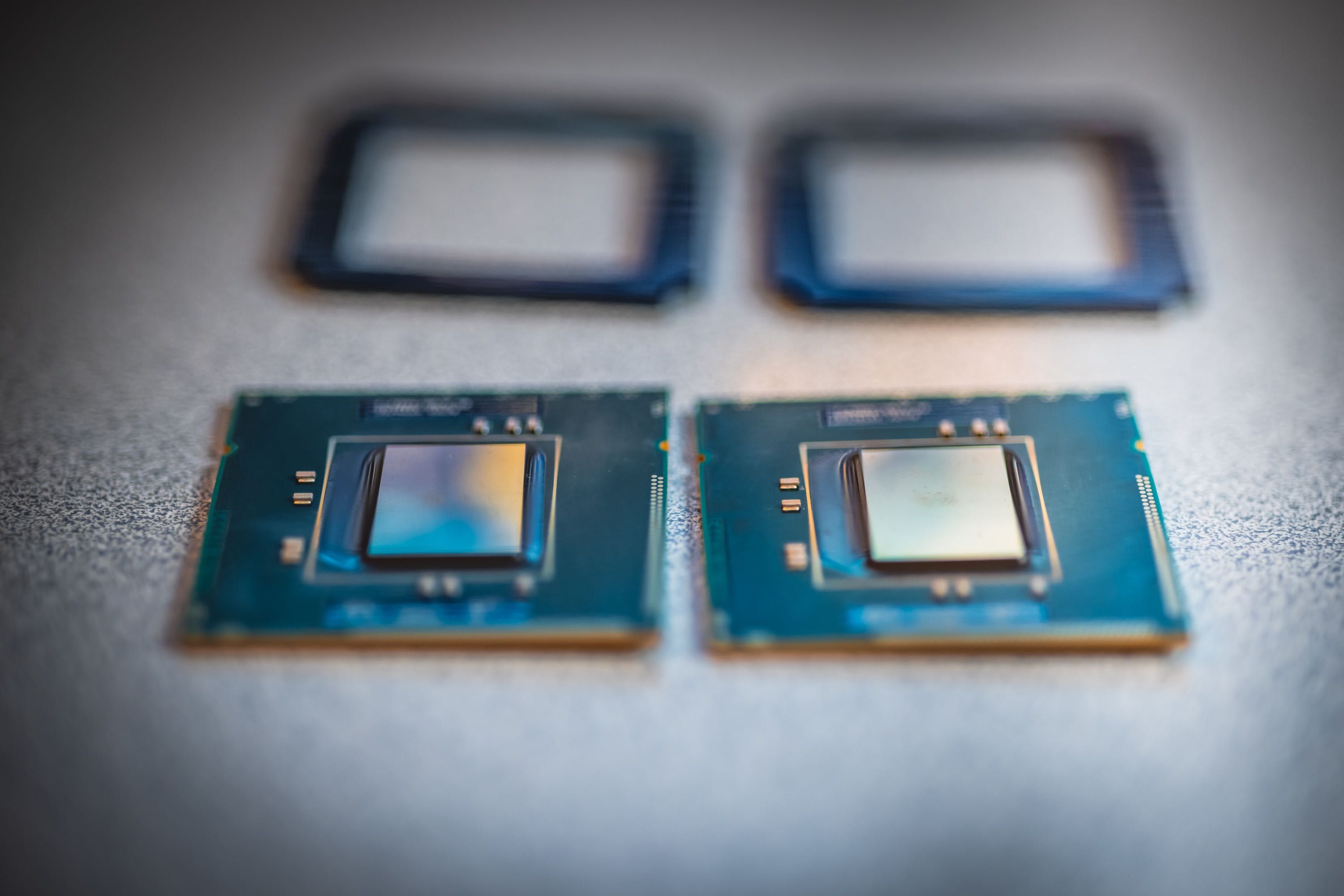 2buc x Procesor delided Intel Xeon X5570 2,93GHz MacPro 2009 4.1