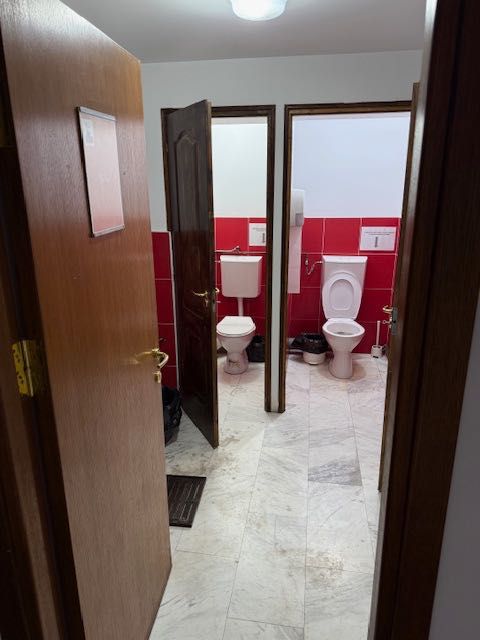 De inchiriat demisol 100 mp in zona Iancului pentru birouri/depozitare