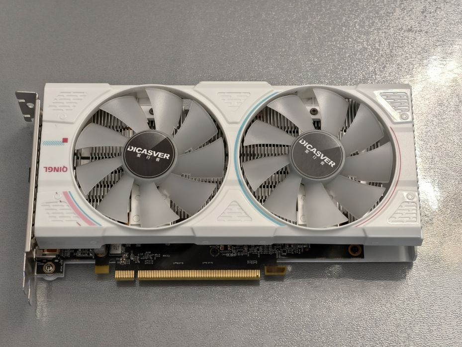 Radeon R 6600m 8gb
