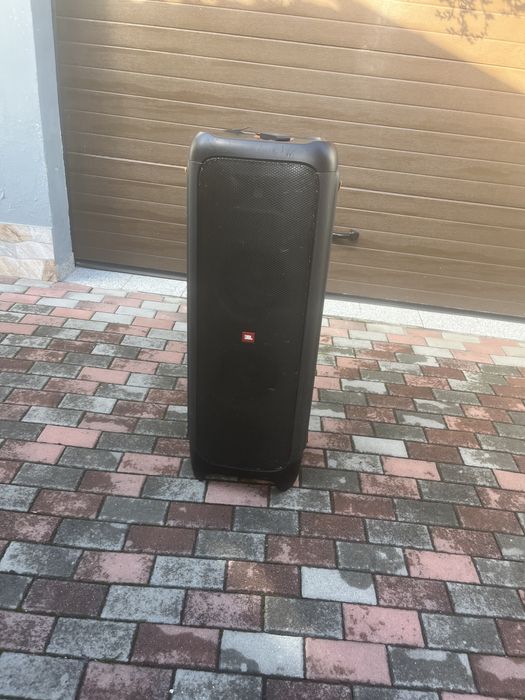 Vand boxa Jbl in stare foarte buna