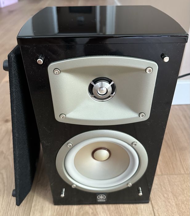 Yamaha 5.1 cu receiver RX-V6A