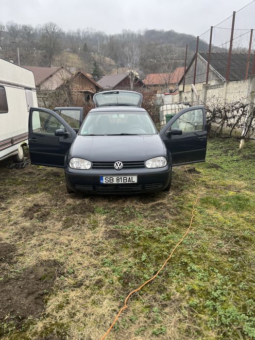 Golf 4 1.4 bemzină
