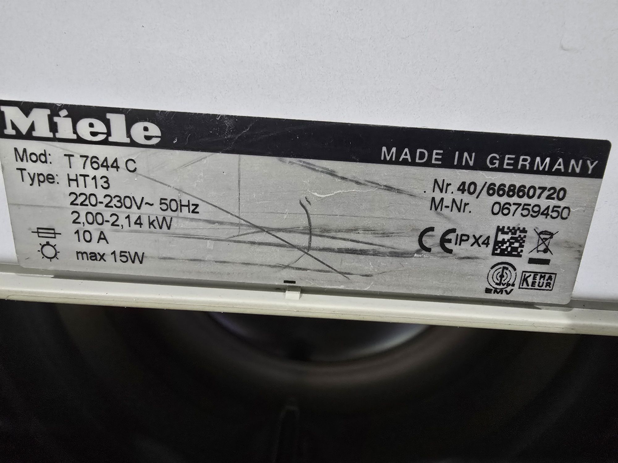 Кондензационна сушилня Миеле/Miele T7644C