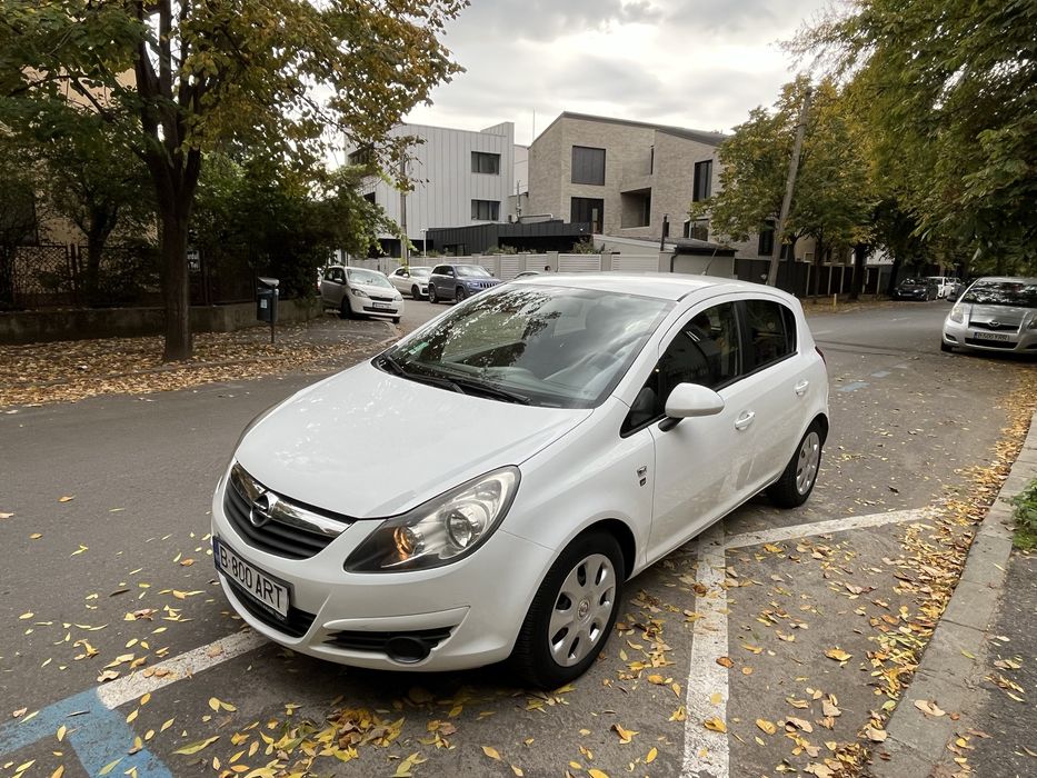 Vând Opel corsa D 2011 Acte valabile
