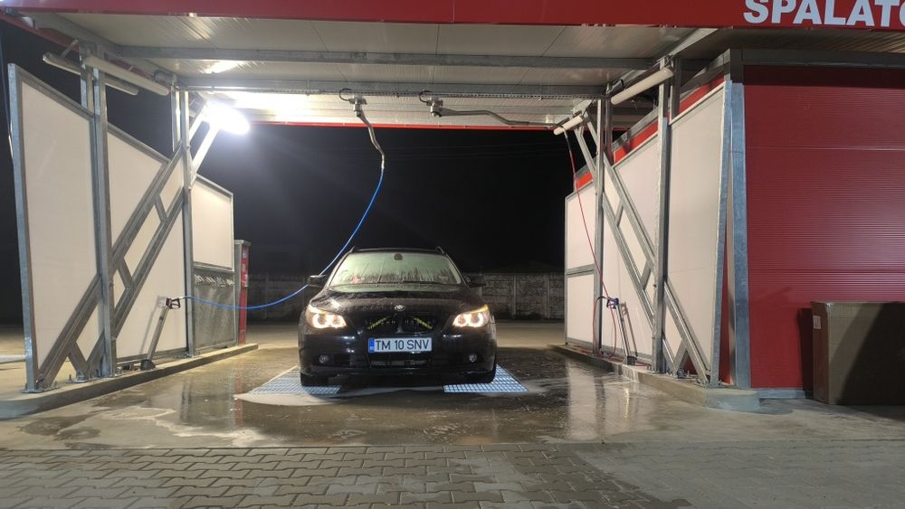 BMW seria 5 - 525 E61 177hp