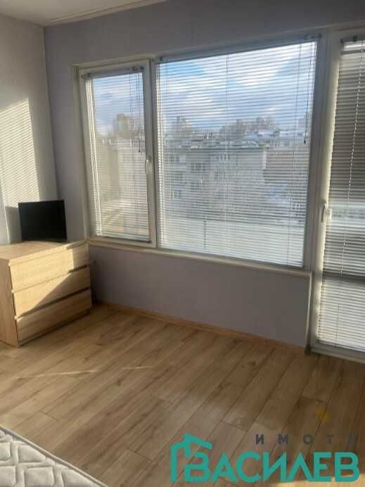 Продава се Двустаен апартамент в София, Център - 60 кв.м за 2584 €/кв.м - Снимка #4