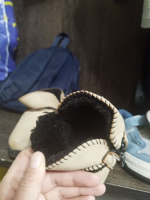 Детские обувь сотилади...