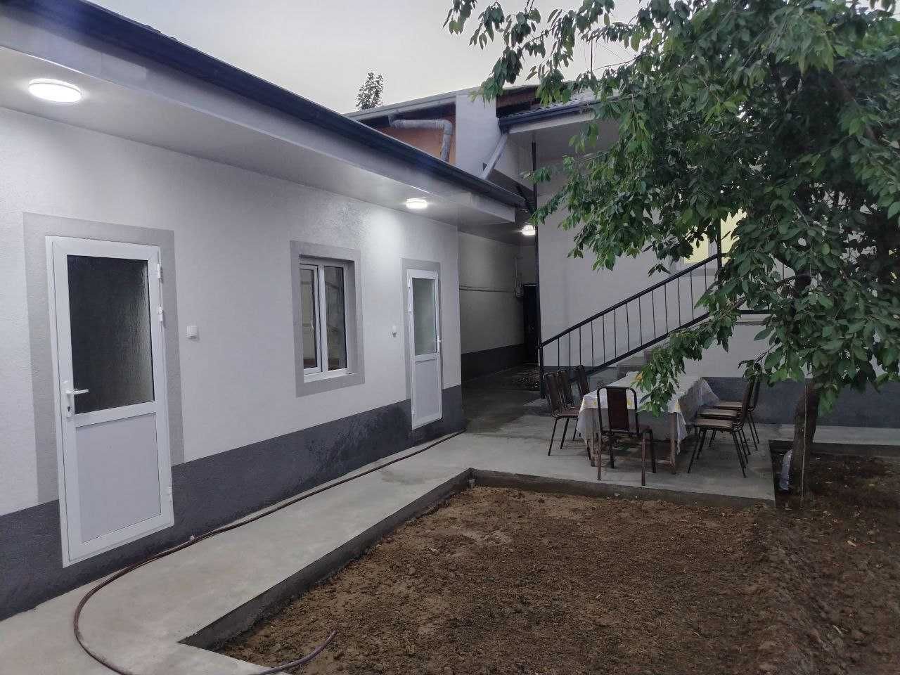 Продается участок с домом и ремонтом, 3 сотки, в Бектемирском районе