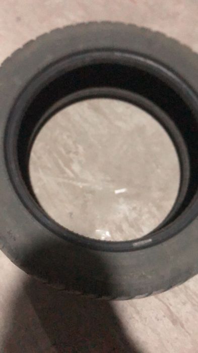 Продам автошины диаметр 16, размер 205х55, б/у шипованные, зимние