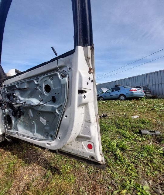 Usa / Portiera fata dreapta Volkswagen VW Passat B5.5 (facelift)