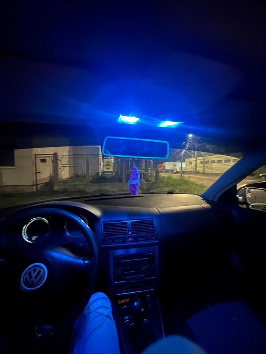 Vand/schimb  Golf 4 1.6 fsi model Pacific