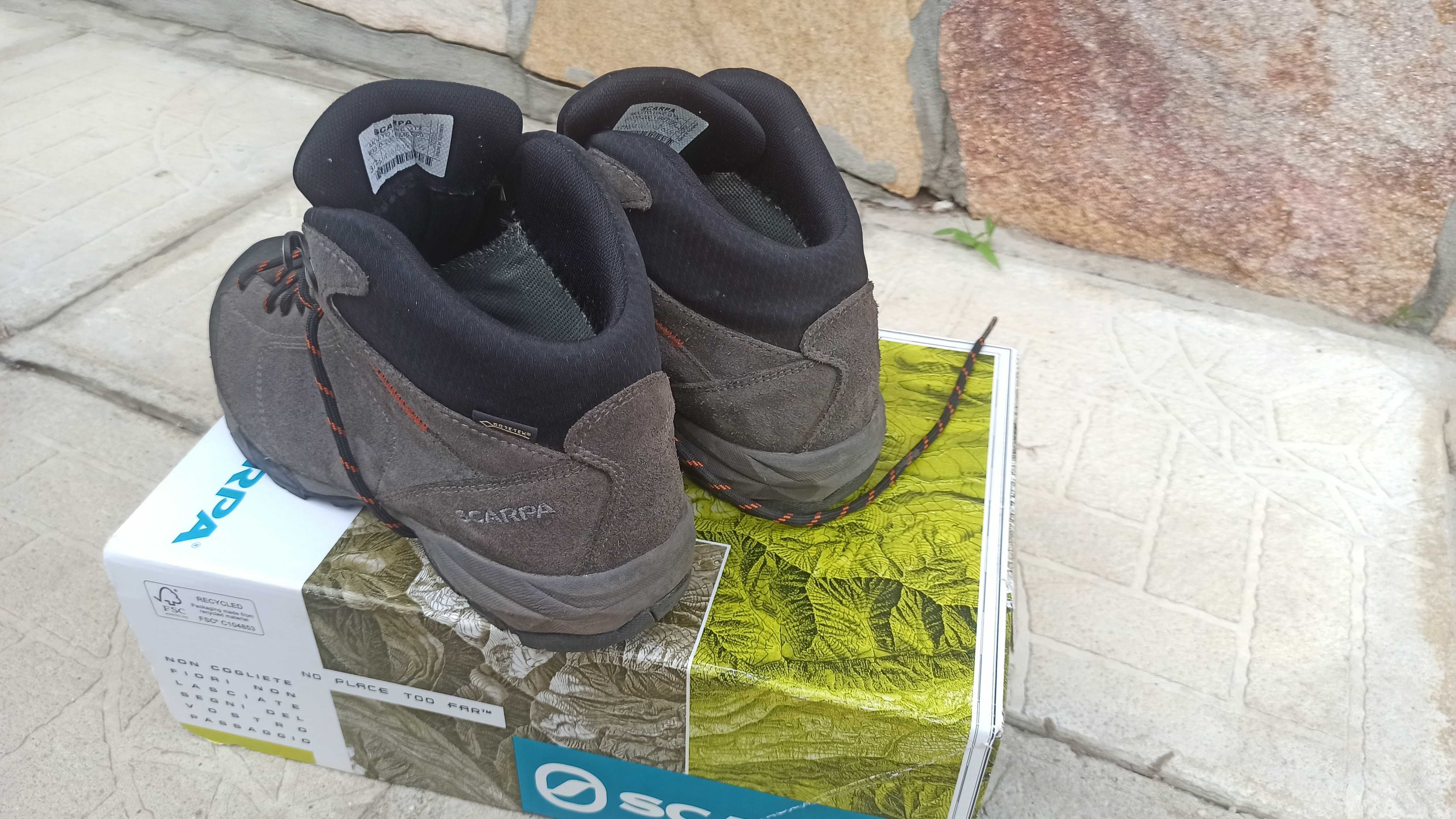 Дамски туристически обувки Scarpa mojito hike gtx