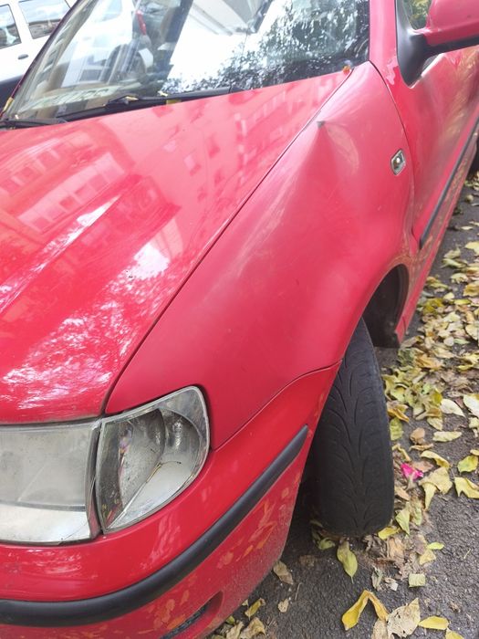 Volkswagen Polo 1.0 (anul 2000)
