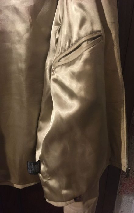 Geacă Eastwind PIELE ALBĂ mărime mare 60 (XXXL) cu tunică IMPECABILĂ!!