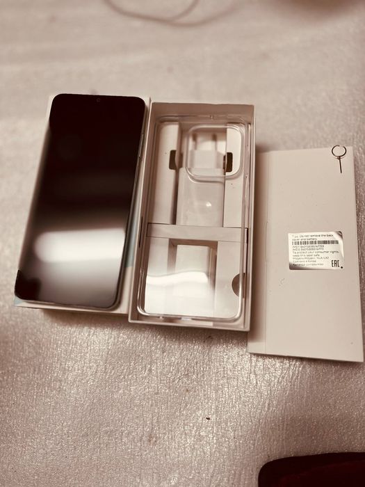 Honor x5c 4/64 yengi