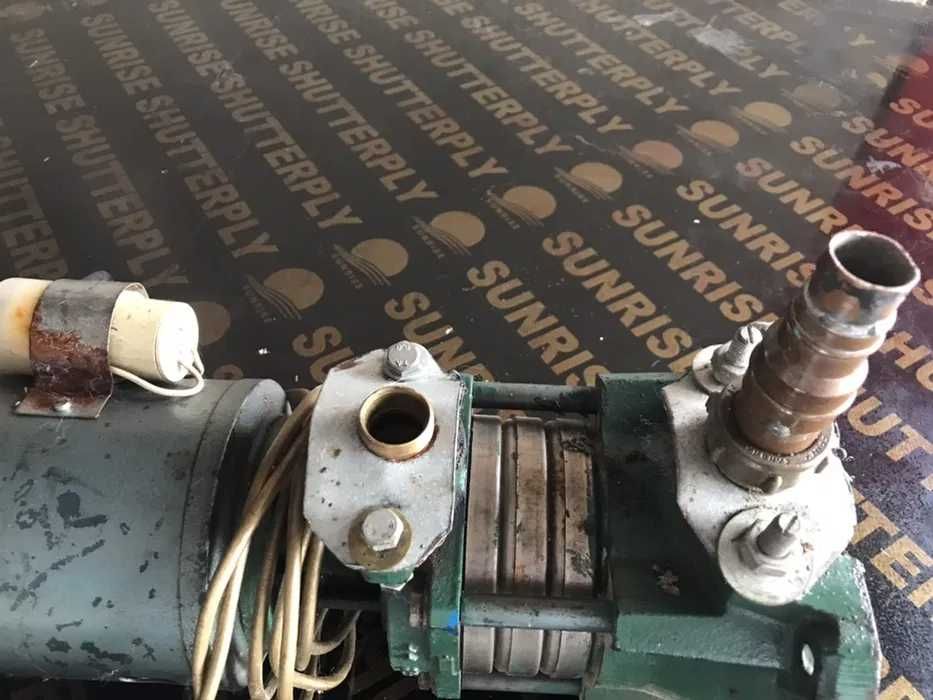 Водна помпа 220волта за гореща вода