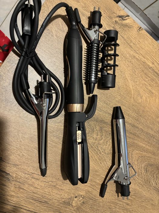 Placa de îndreptat parul multifuncțională Alessandra Ambrosio