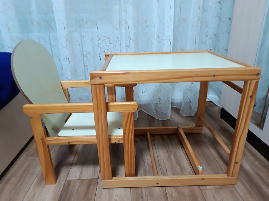 Продам детский столик!