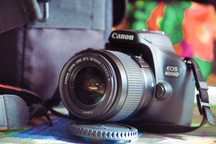 Срочно продам CANON 4000D