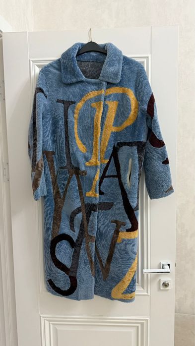 Женский пальто с мехом