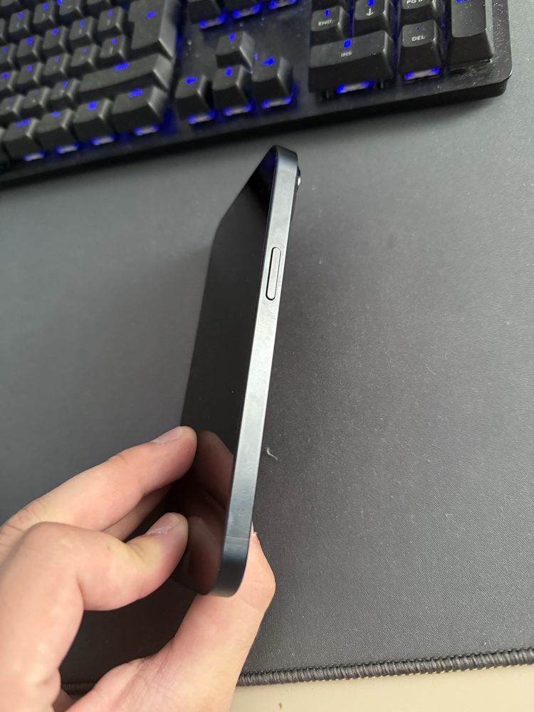 Iphone 14 impecabil