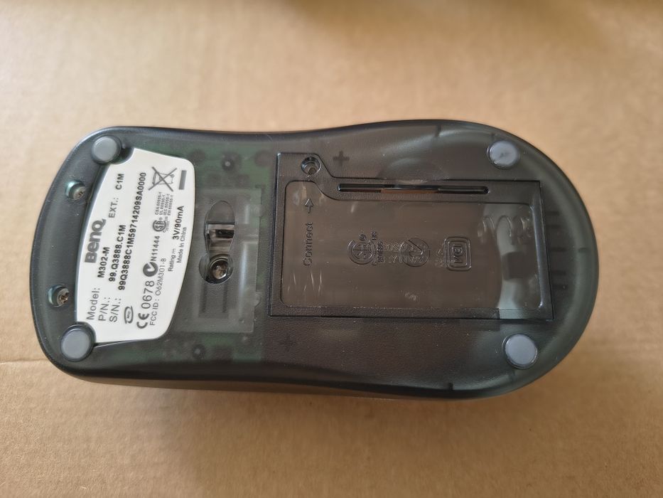 Vand mouse + tastatura wifi BenQ X530