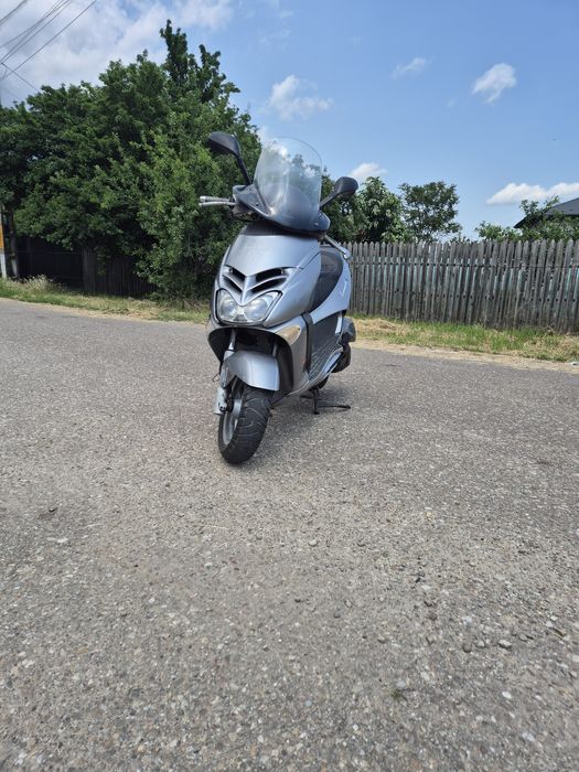 Aprilia Leonardo 250 inmatriculat. Acte la zi!!!