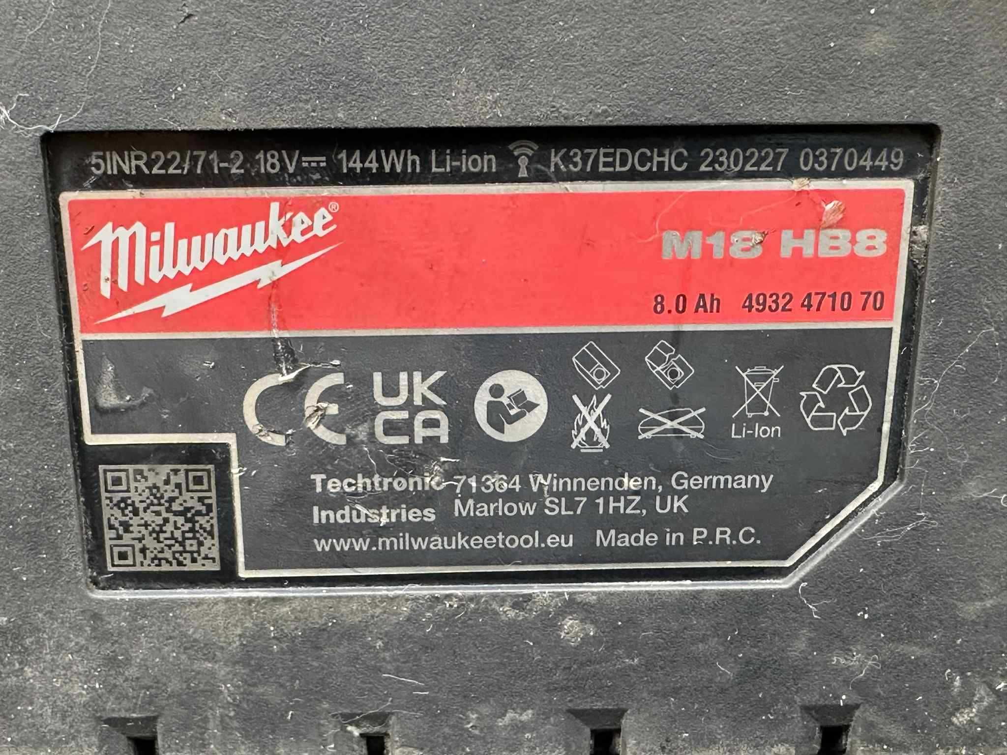 Акумулаторен ударен гайковерт Milwaukee M18 FHIWP12 / Гаранция