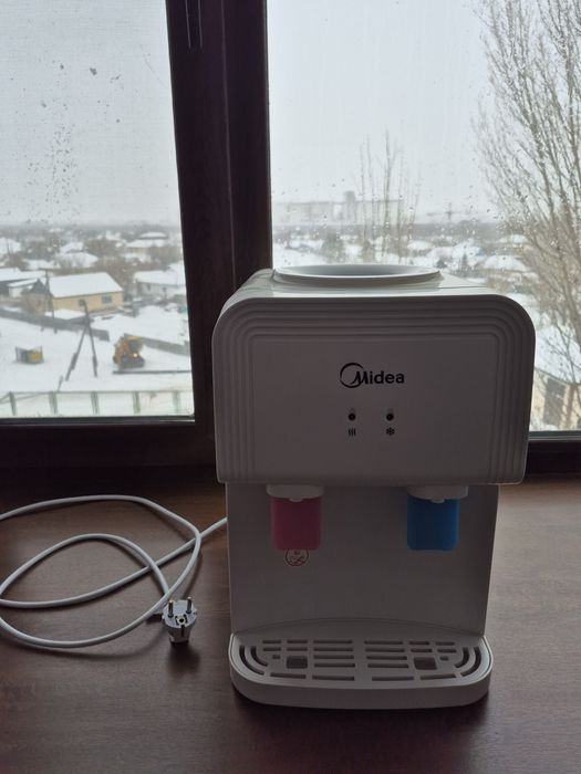 Продам кулер для воды