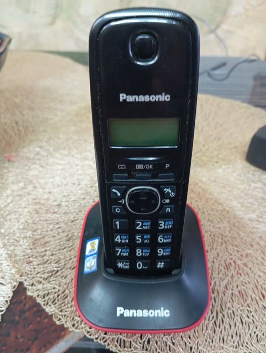 Продам радиотелефон,