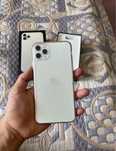 Продам iPhone 11 pro max