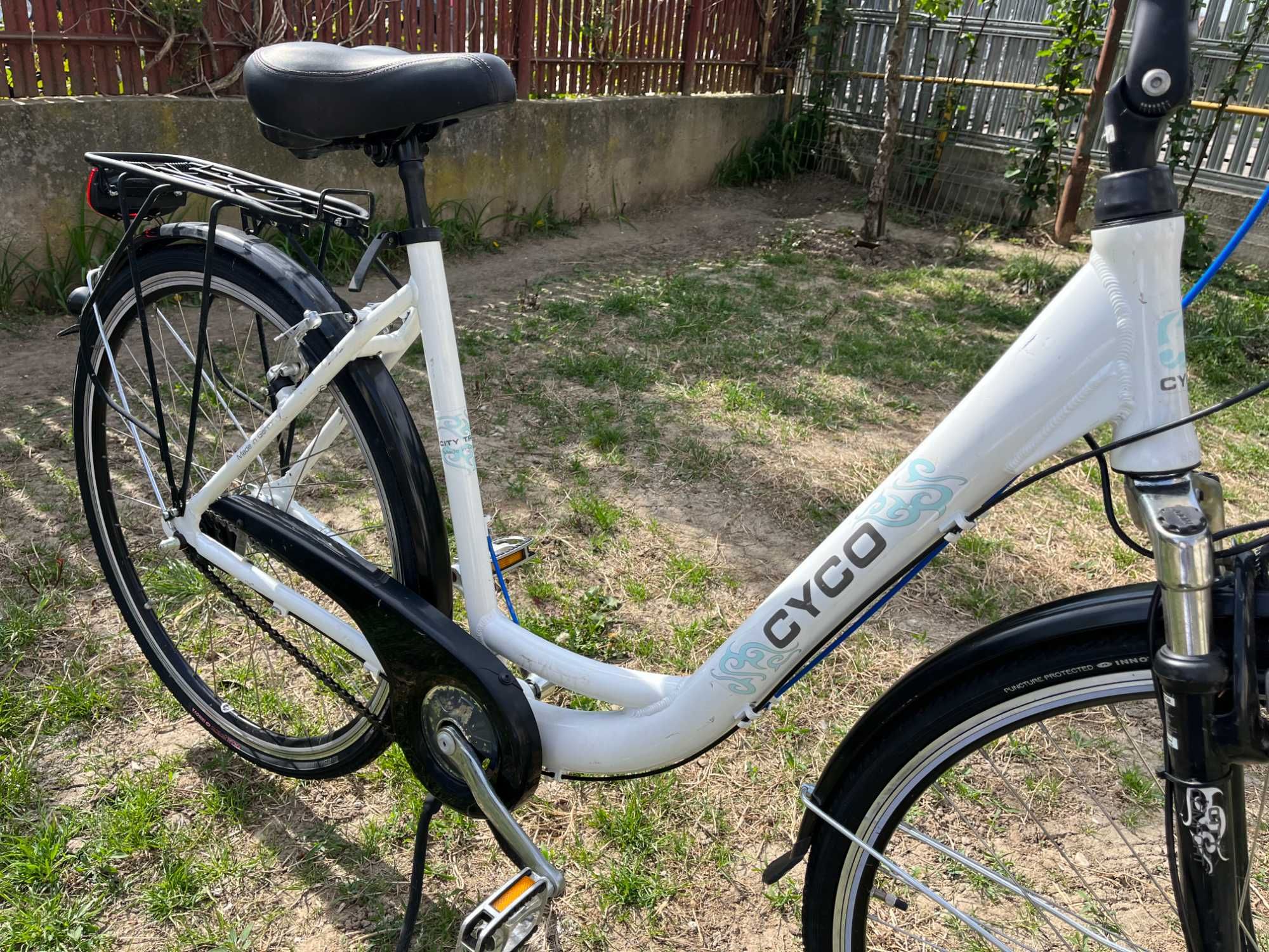 Bicicleta 28" CYCO 7 Vit. in butuc  DAMA Oras Clasica strada Shimano