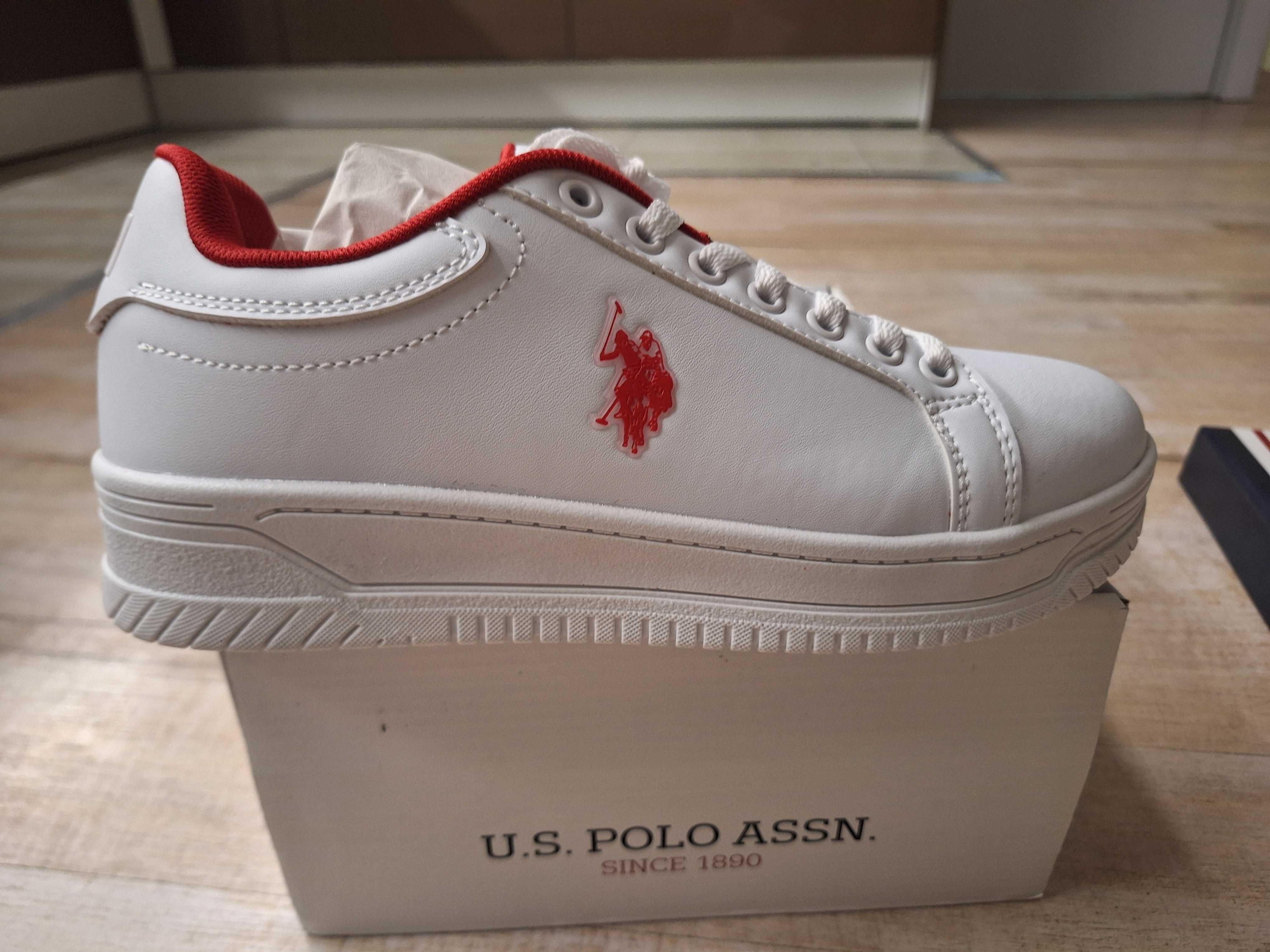 Бели нови кецове US Polo