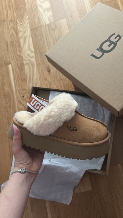 Cizme ugg funkette