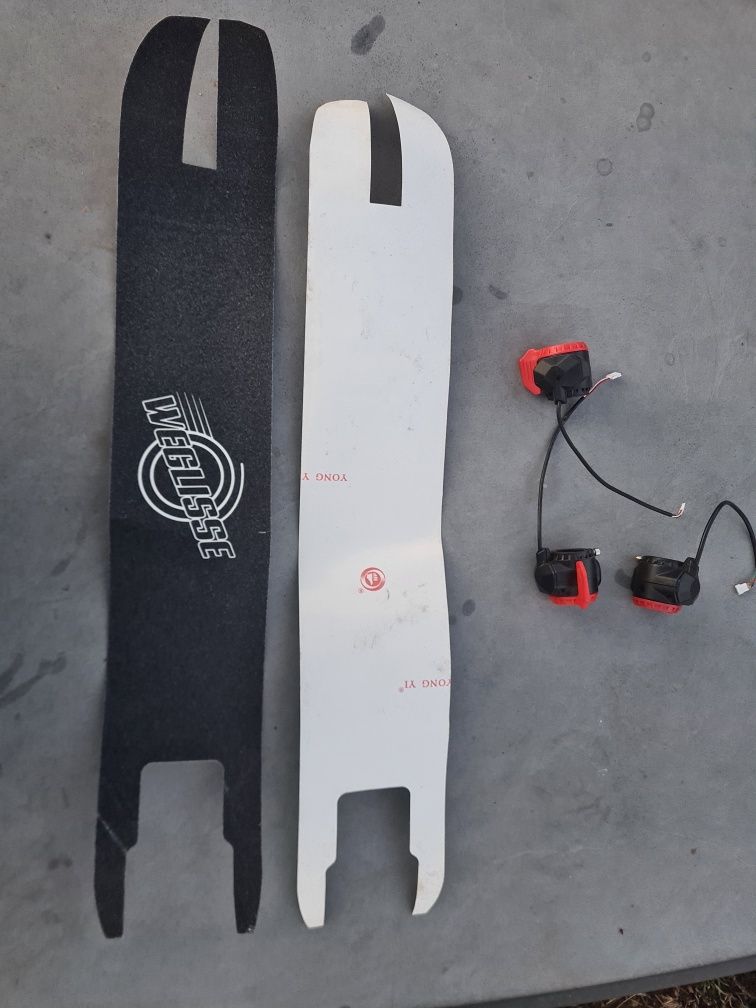 Acceleratie .grip trotineta electrica .1+1 gratis