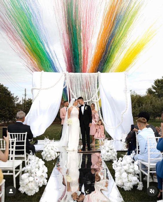 Artificii colorate / gender reveal / sori rotitori / fum greu / baloan