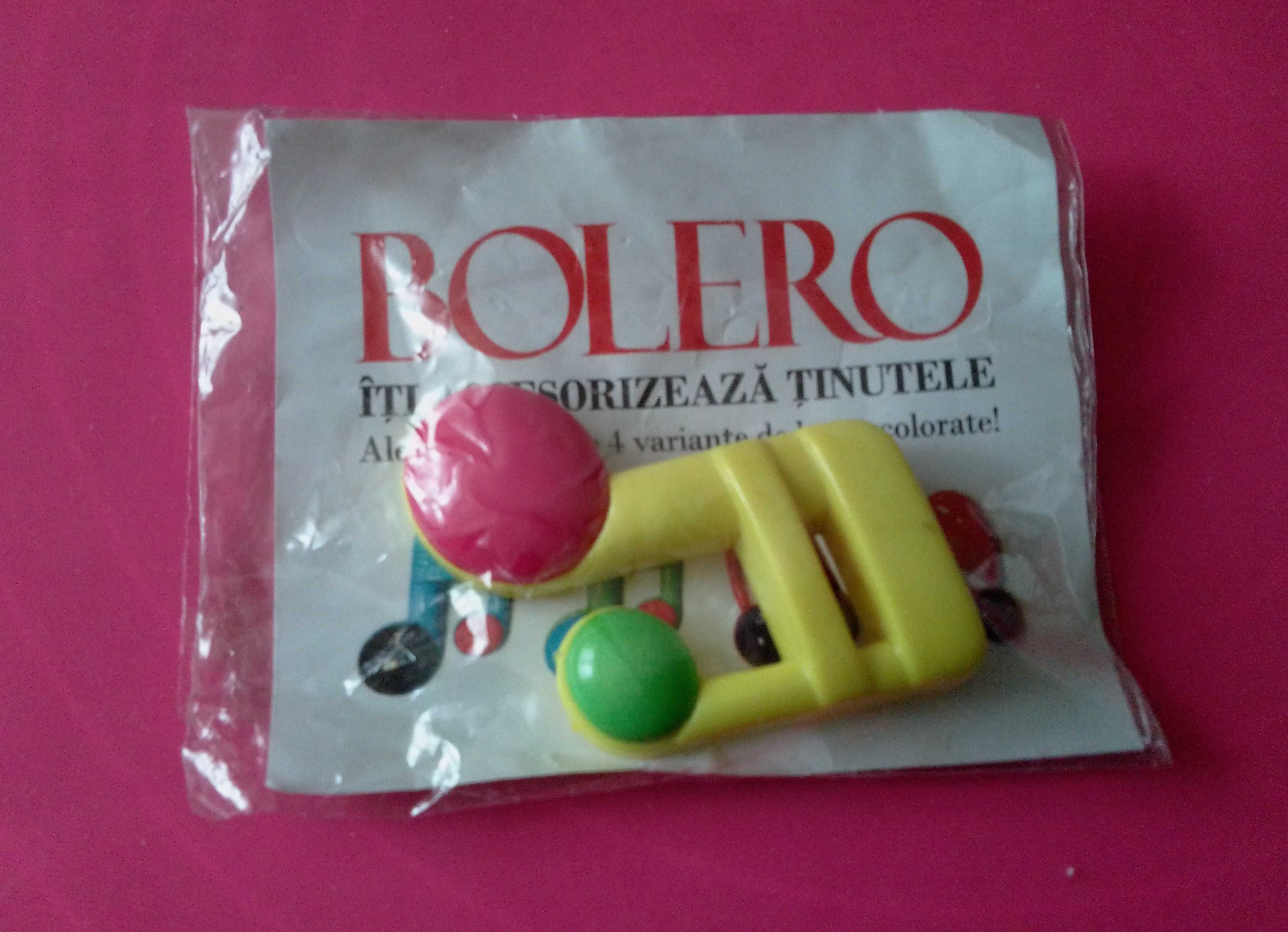 Accesoriu insigna marca Bolero, din plastic, accesoriu de imbracaminte