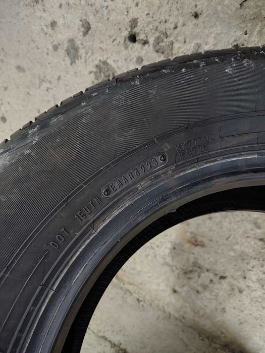 4бр.НОВИ всесезонни гуми DUNLOP 195 80 15 DOT23 цена за брой