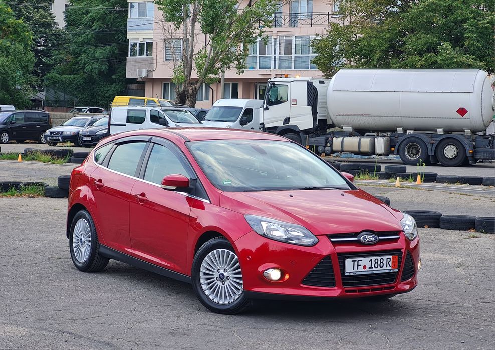 Ford Focus Mk4 TITANIUM * 2012 * 1.6 Benzină * Euro5 * Import Germania