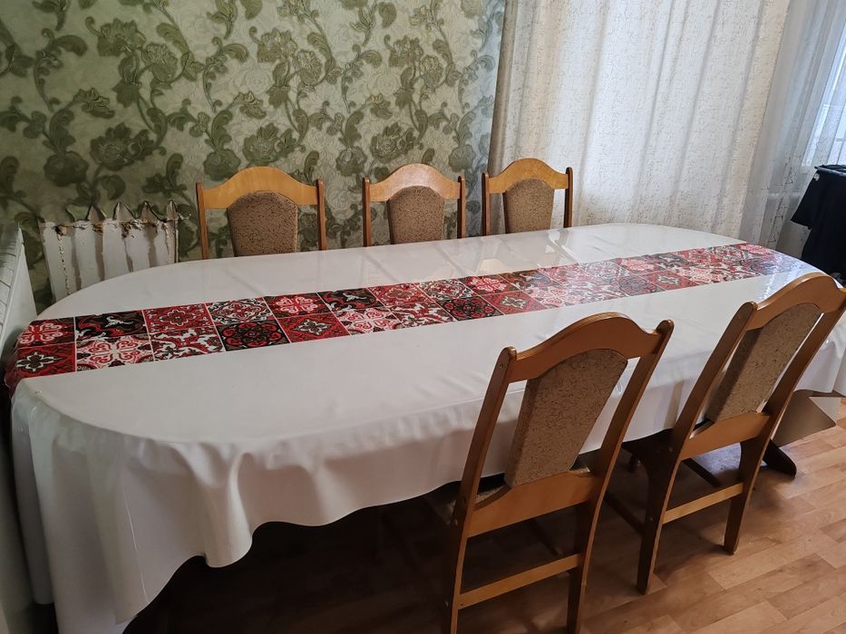 Стол гостиный б/у