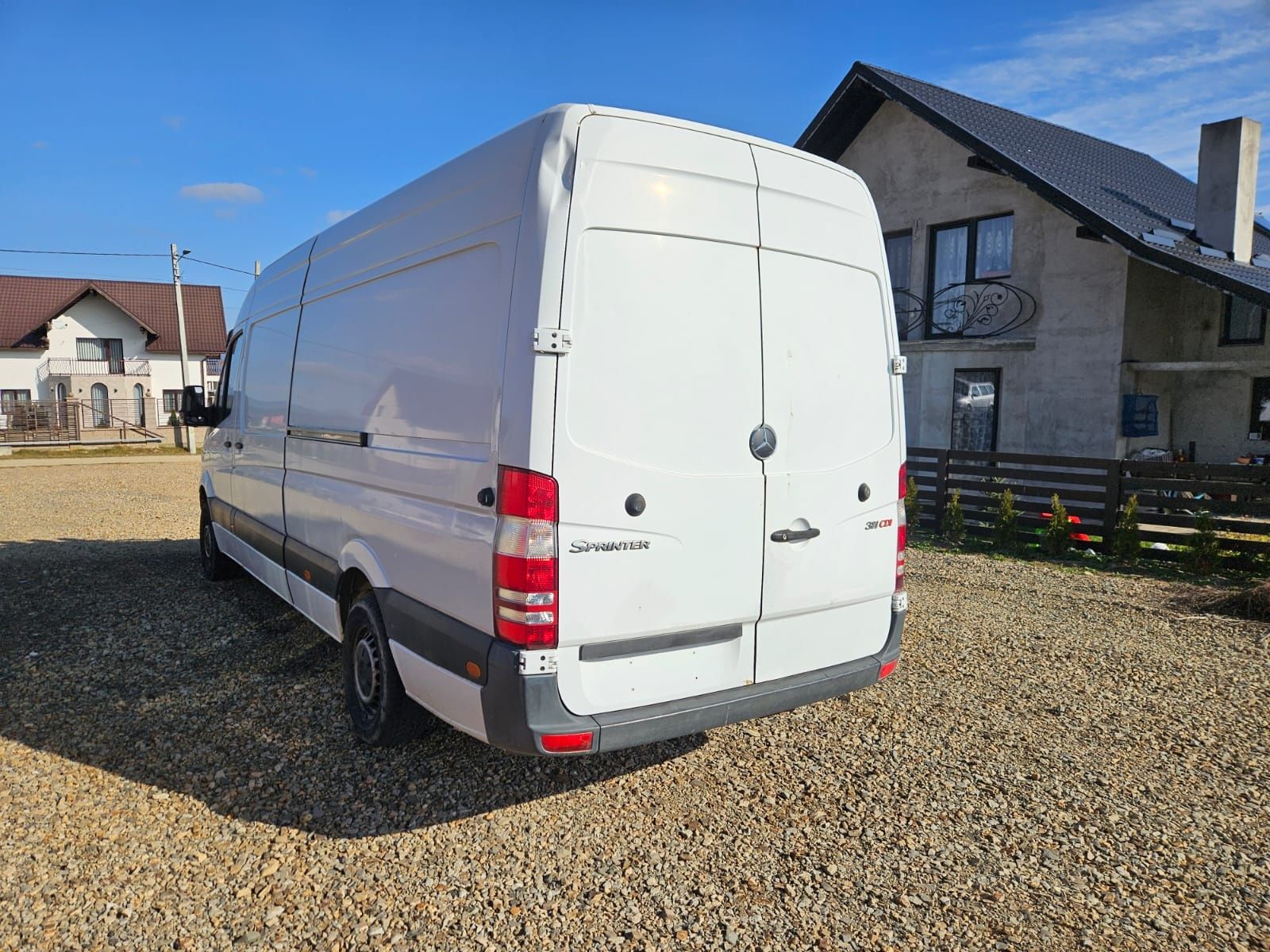 Dezmembrez Mercedes sprinter 319 316