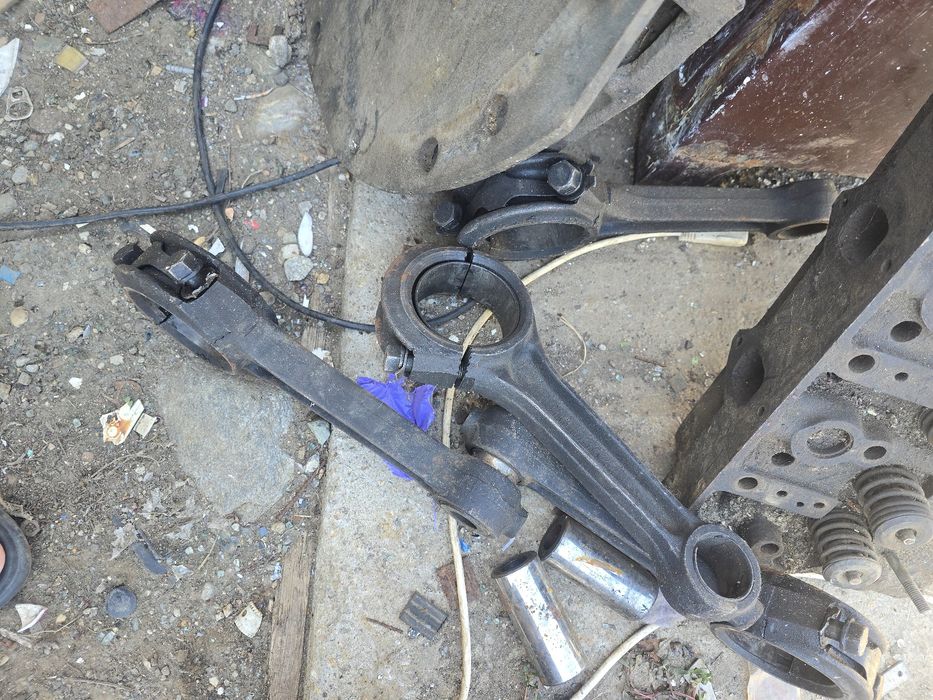 Chiuloasa U650 si U445