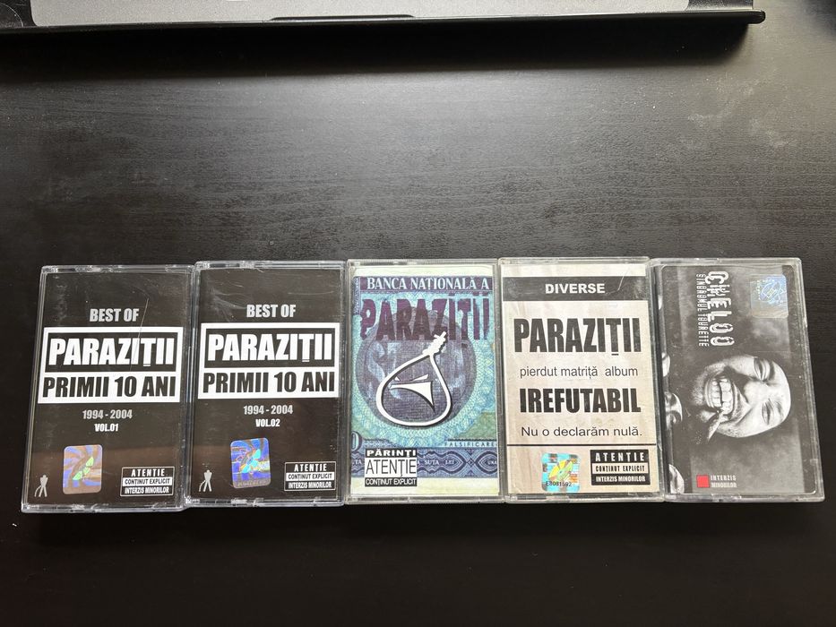 Vand caseta albume Parazitii Primii 10 ani
