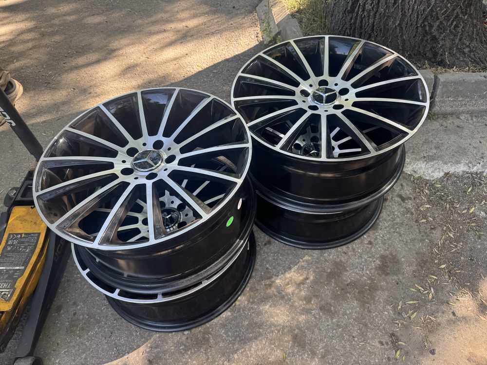 ДОТ 24 4бр. Джанти и Гуми за мерцедес AMG 19" W212 W213 W221 W222 2024