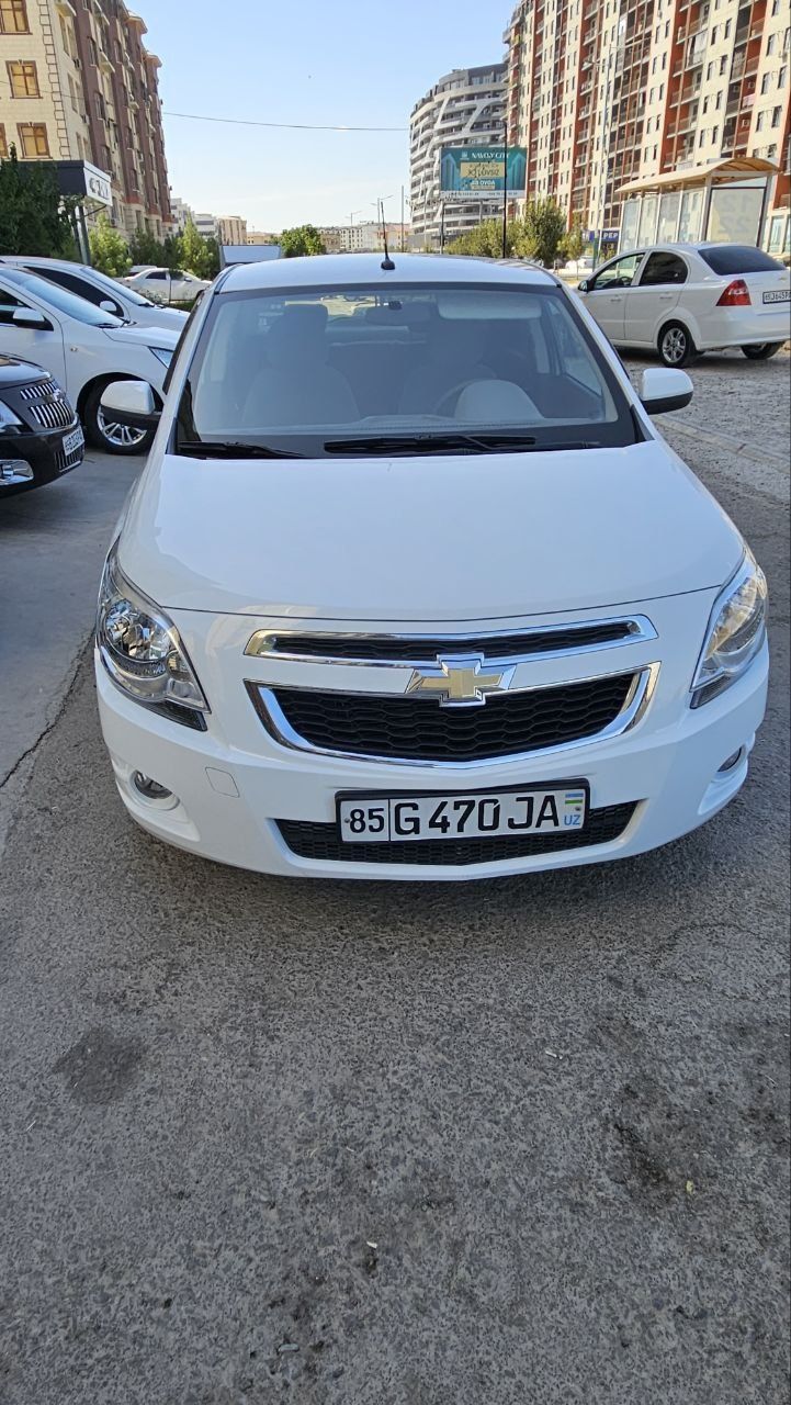 Cobalt avtomat 2022 yil 68000 km yurgan polik chexol pult qilingan