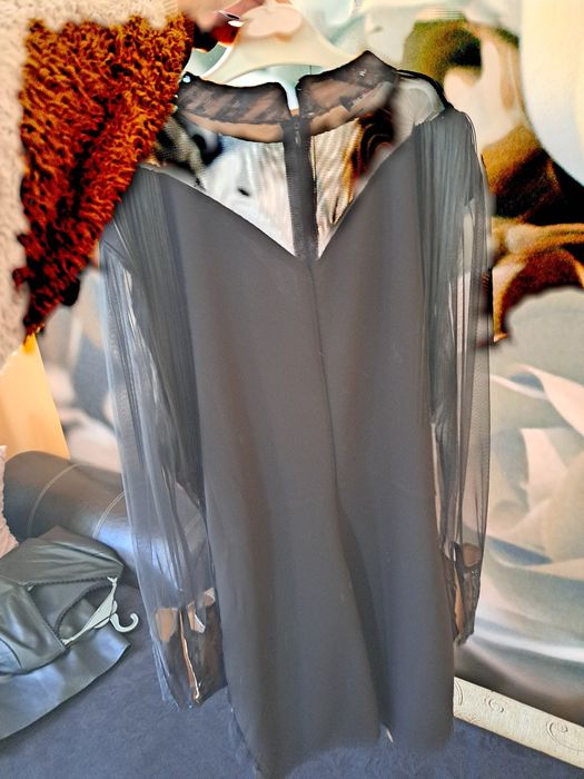 Официална рокля с ресни и паети