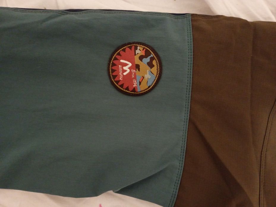 Pantaloni sport primăvară munte